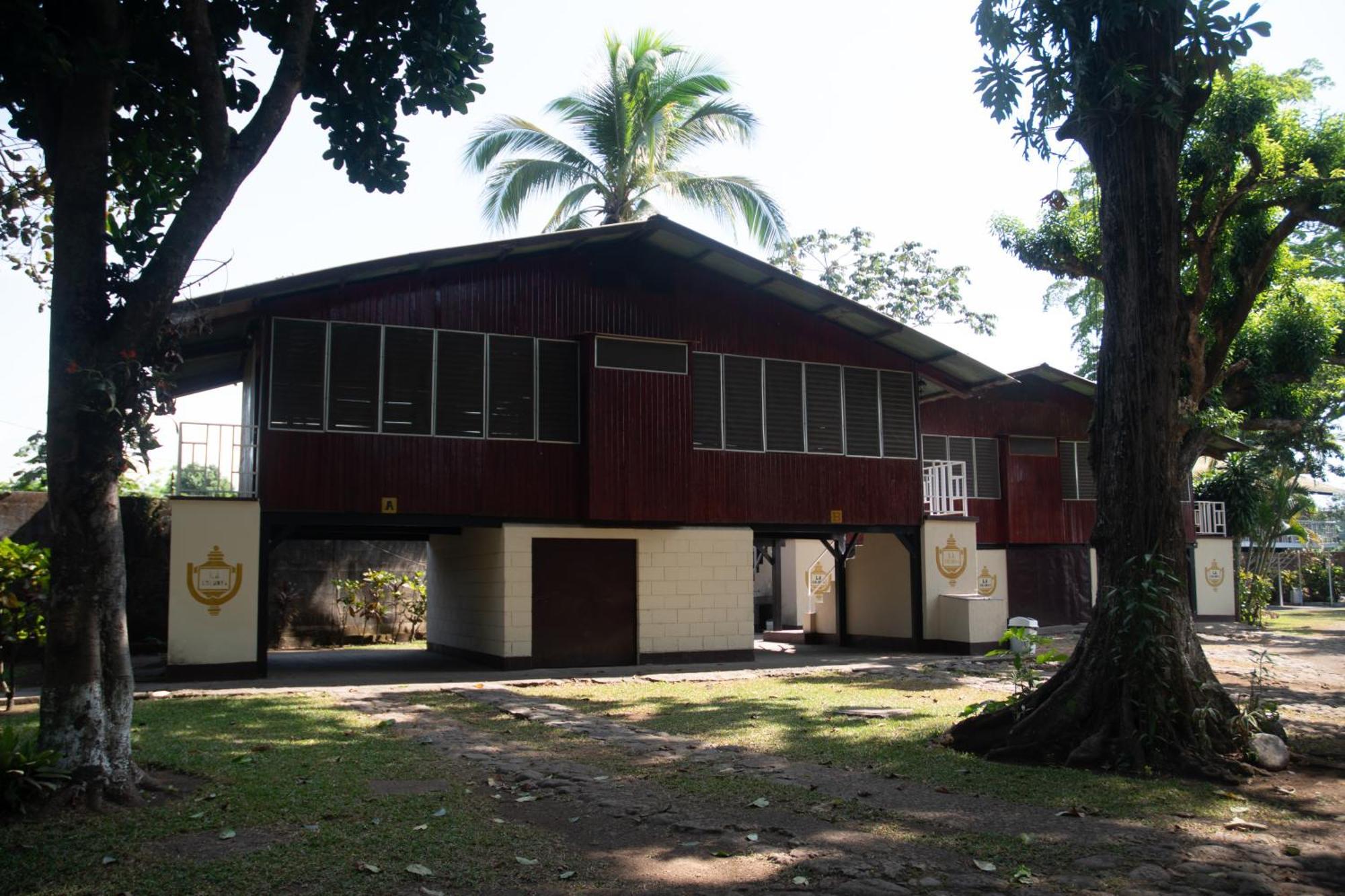 Hotel La Colonia Retalhuleu Esterno foto